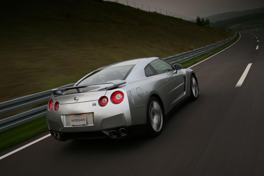  Nissan GT-R 2007 года  (фото 424 из 480)
